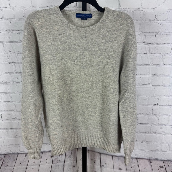 Amherst & Brock Light Gray Lambswool Crewneck Sweater Size Medium - Picture 1 of 8